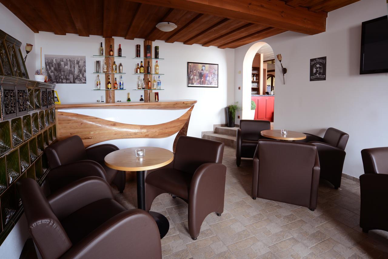 Hotel Jaegerhof 로트 외부 사진
