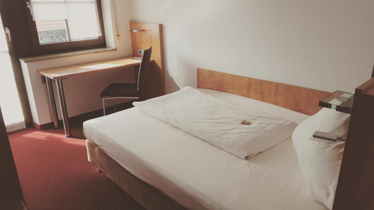 Hotel Jaegerhof 로트 외부 사진